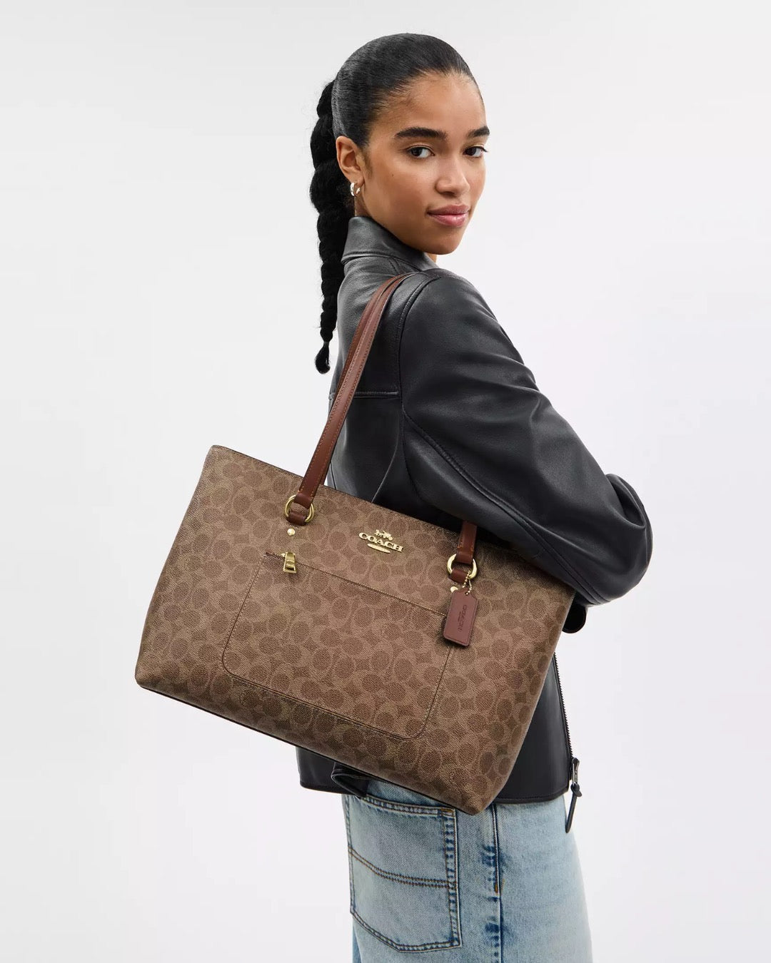 Station Tote Bag In Signature Tan Brown