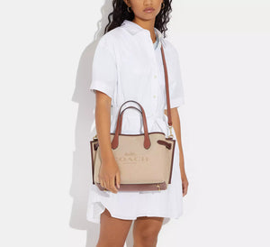 Hanna Carryall Bag With Coach
