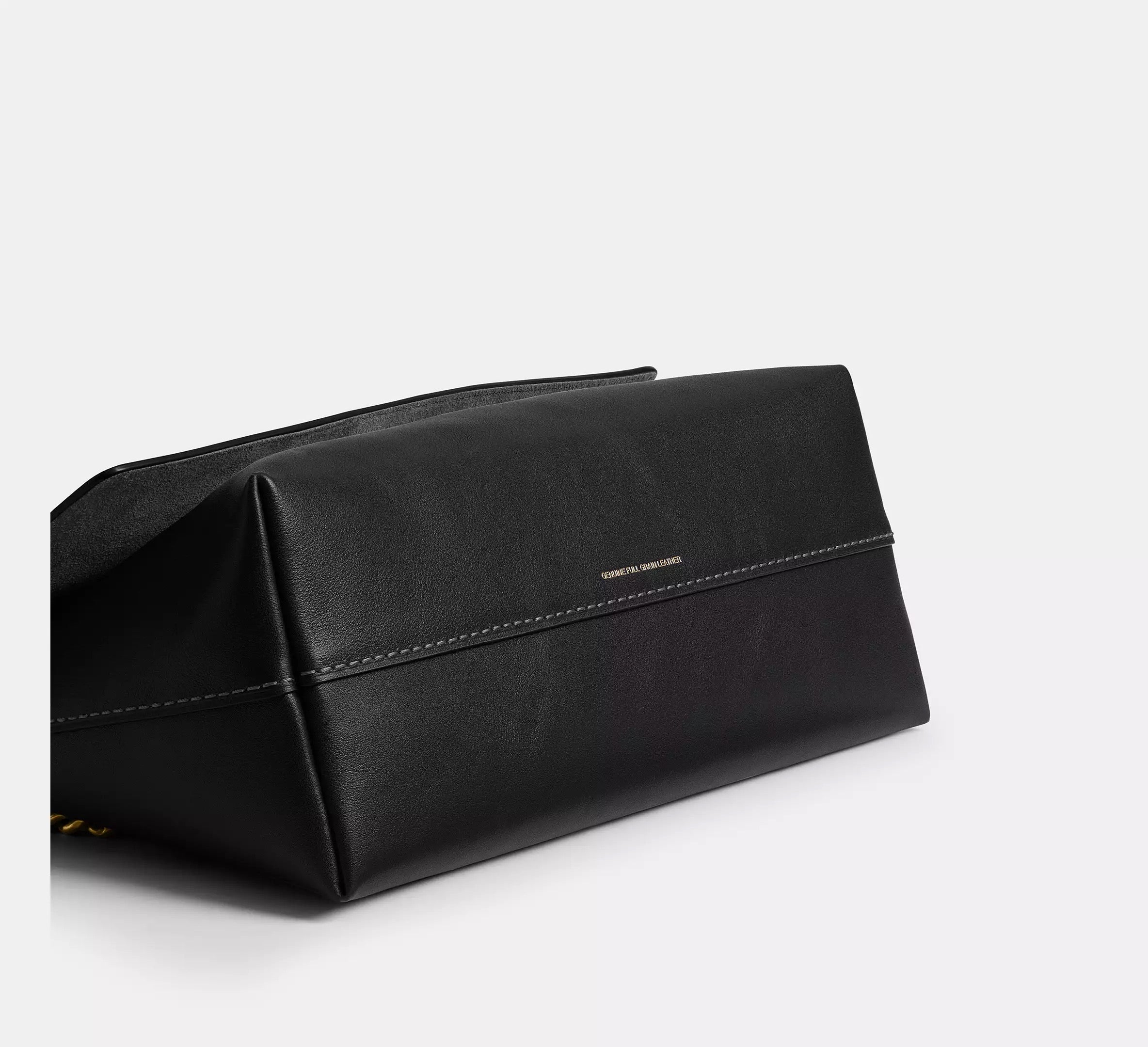 Chelsea Shoulder Bag 30 With Chain Brass/Black
