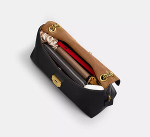 Chelsea Shoulder Bag 30 With Chain Brass/Black