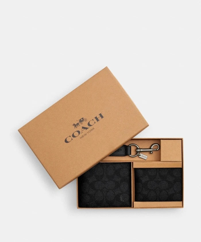 3-In-1 Wallet Gift Set In Signature Canvas
